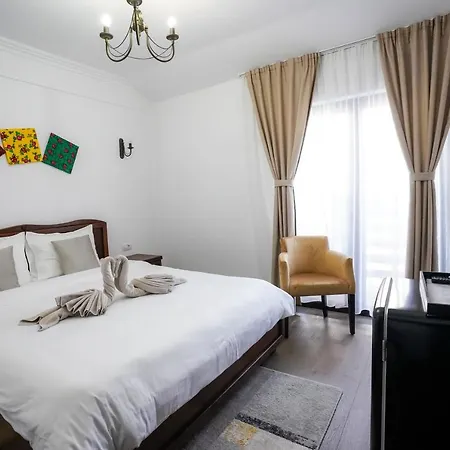 Hotel Yara 3*
